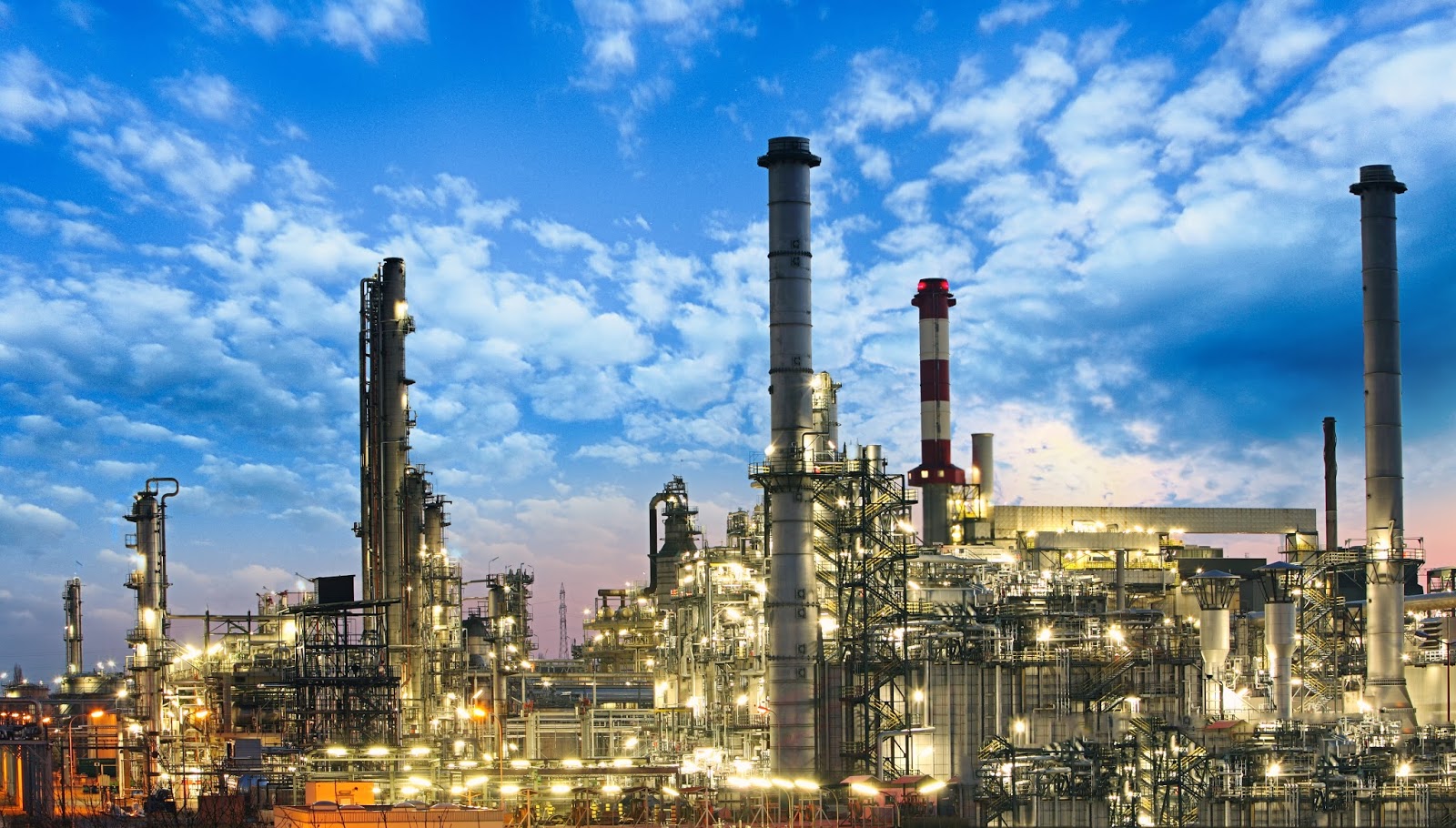 bigstock-Oil-And-Gas-Industry--Refiner-97640435